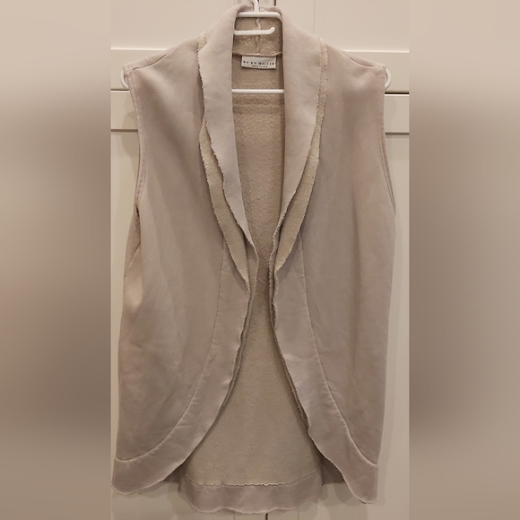 bryn Walker fleece open vest - Picture 3 of 11